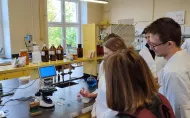 Krem pod lupą chemika
